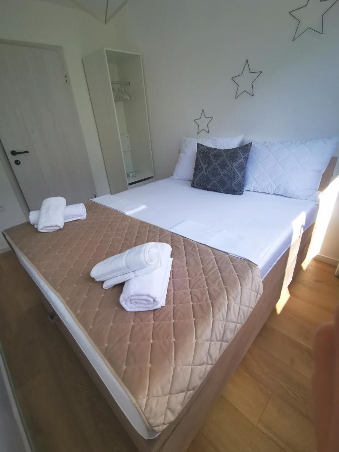 מאקרסקה City Center Apartment Bravos מראה חיצוני תמונה