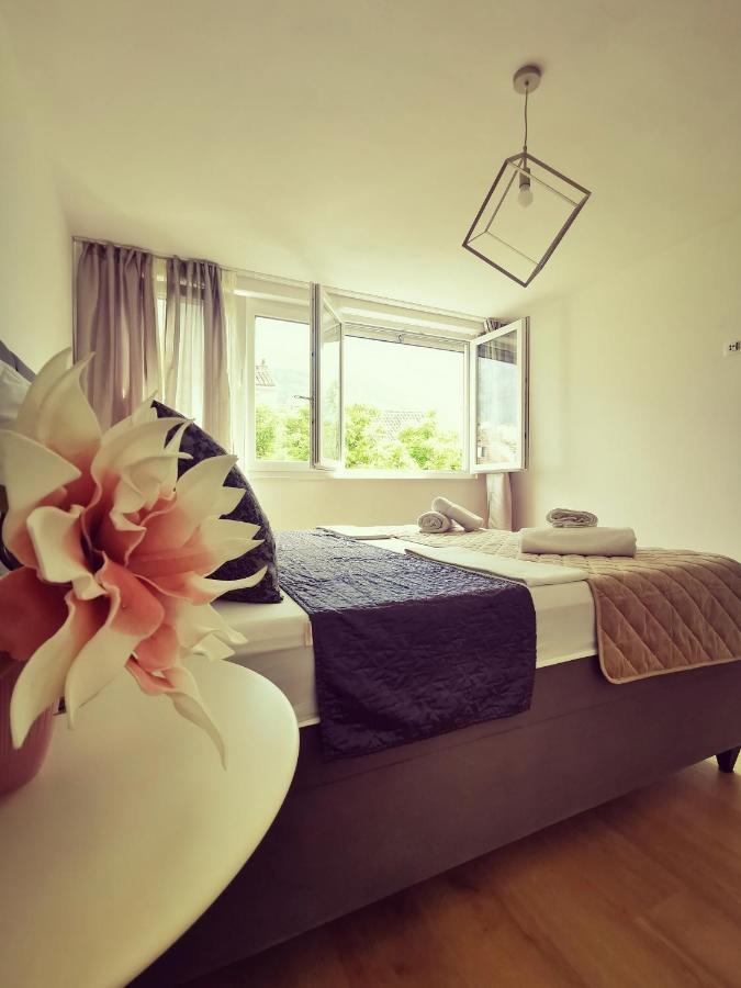 מאקרסקה City Center Apartment Bravos מראה חיצוני תמונה