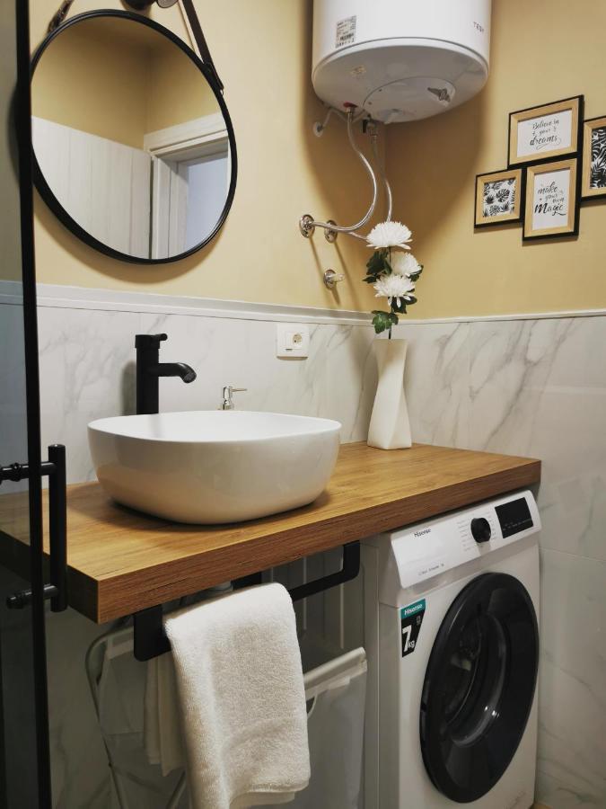 מאקרסקה City Center Apartment Bravos מראה חיצוני תמונה