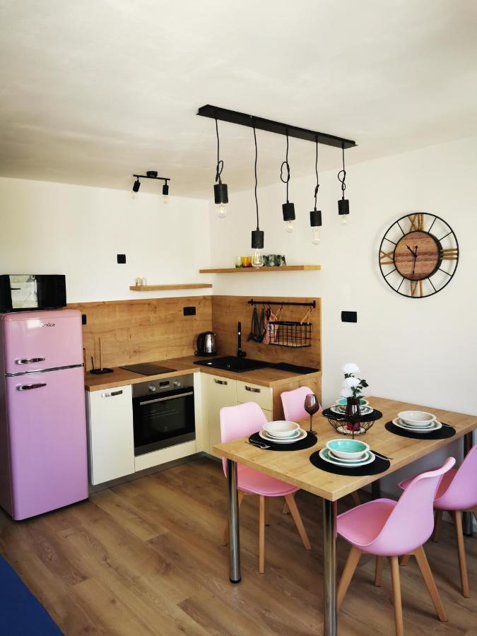 מאקרסקה City Center Apartment Bravos מראה חיצוני תמונה